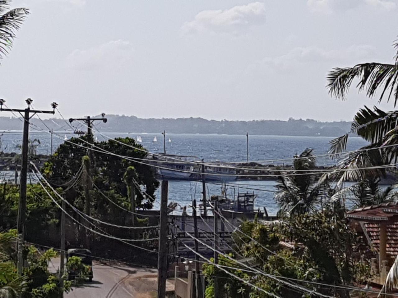 My Whales Guest House Banduramulla Екстериор снимка