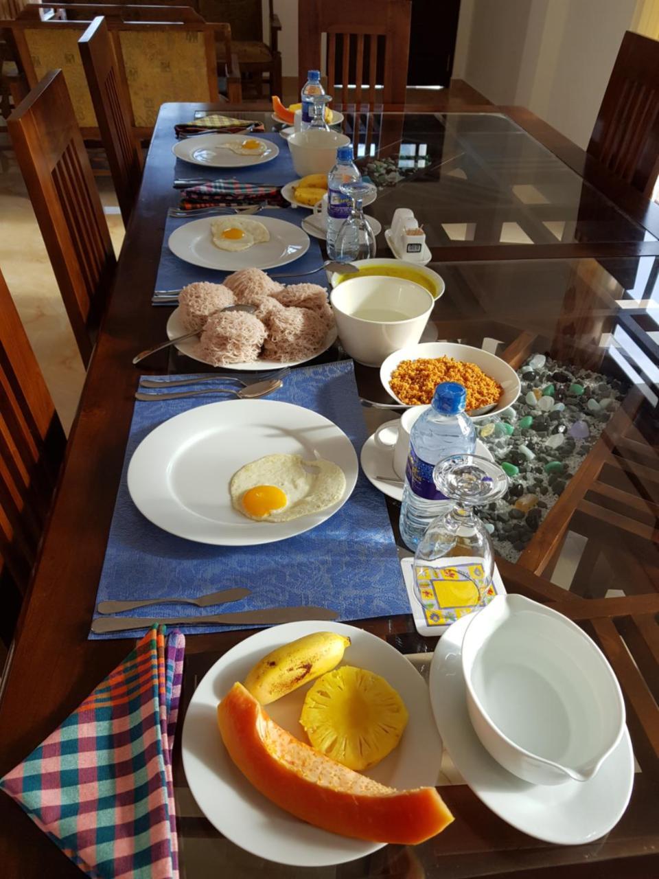 My Whales Guest House Banduramulla Екстериор снимка